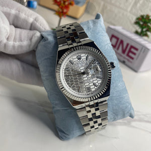Rolex  Land dweller