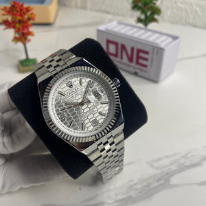 Rolex  Land dweller